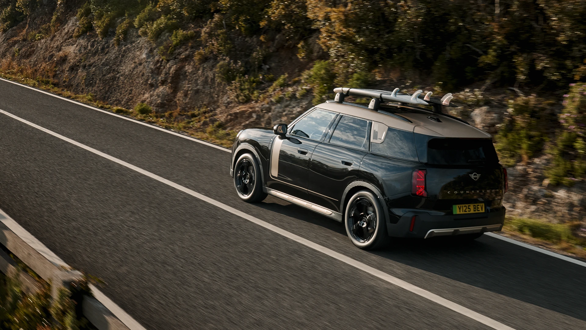 Home - main stage teaser - U25BEV