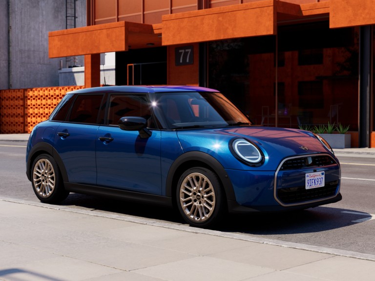 MINI Cooper 5 Portes - expérience de conduite - assistant de parking