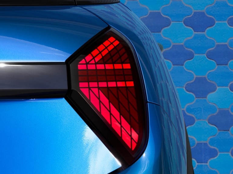 MINI Cooper 5-Portes - points forts de l'extérieur  - design des feux arrière
