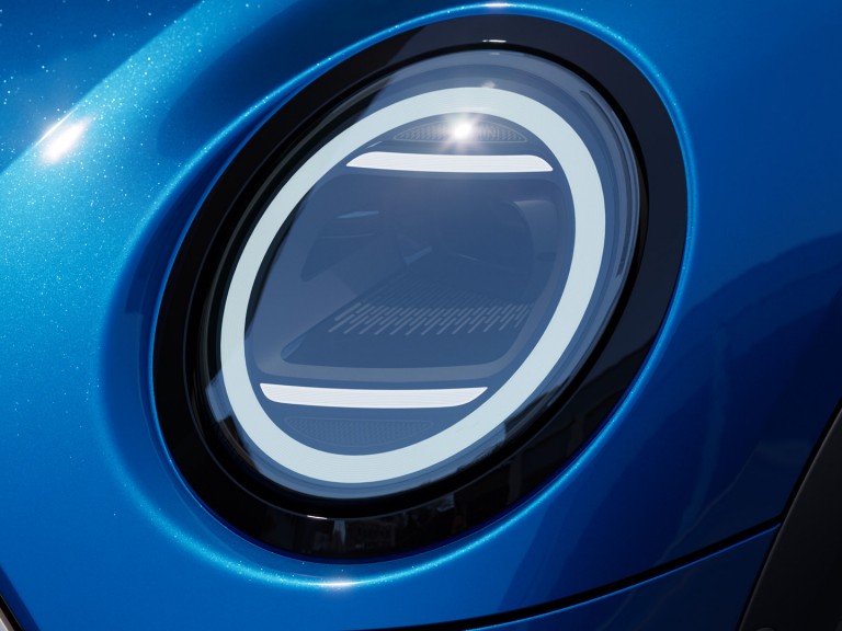 MINI Cooper 5 portes - extérieur - signatures lumineuses